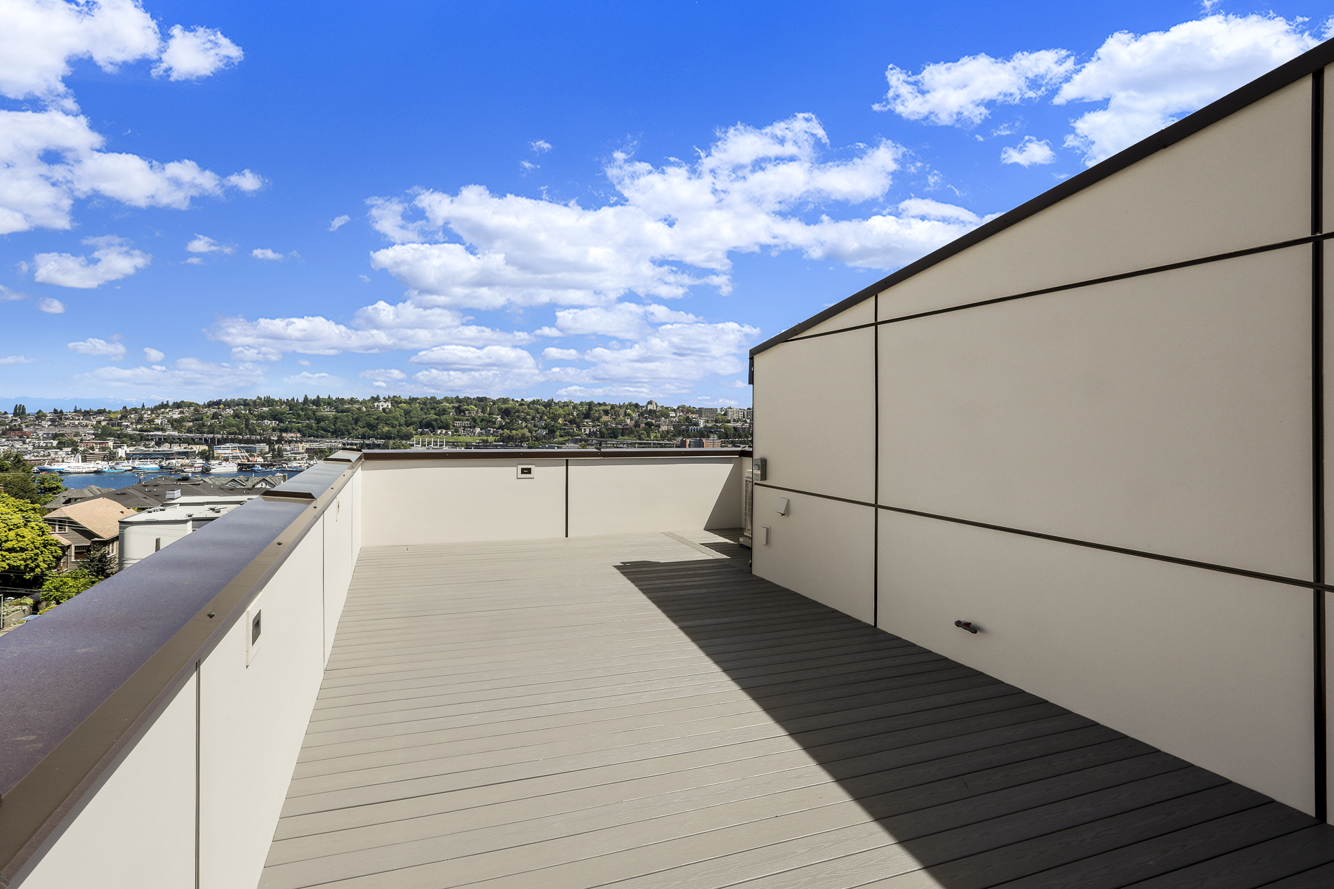 Roof Deck 02